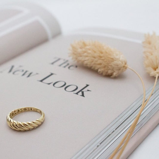 Juliette 10K Yellow Gold Thin Croissant Ring
